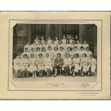 Photo de classe. Lycée Jeanne d'Arc, Rouen. 1954-55