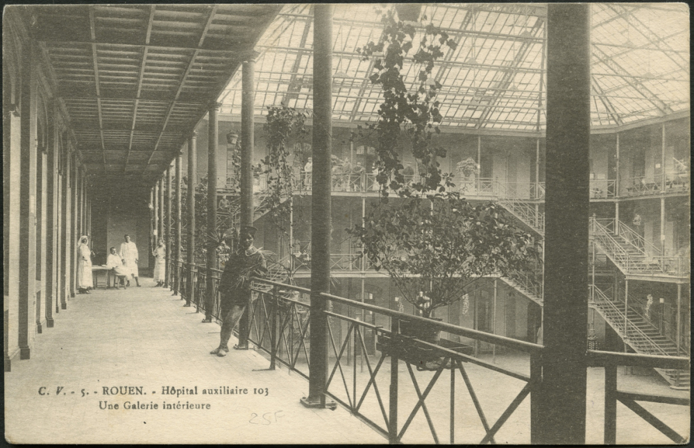 Rouen : Hôpital auxiliaire 103 - Une Galerie intérieure