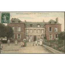 Theuville-aux-Maillots : La Mairie et les Ecoles