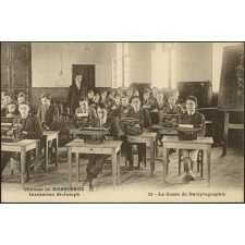 Château de Mesnières, Institution St-Joseph : Le Cours de Dactylographie