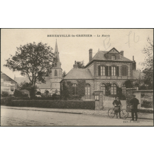 Beuzeville-la-Grenier : La Mairie