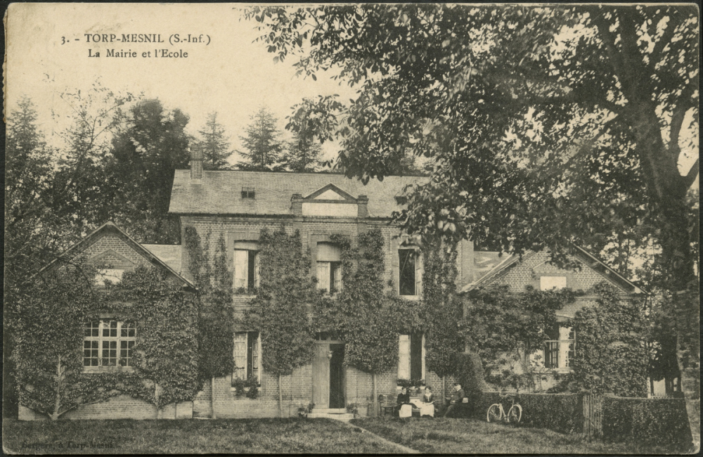 Torp-Mesnil : La Mairie et l'Ecole