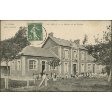 Thiouville : La Mairie et les Ecoles