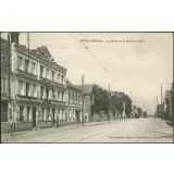 Mesnil-Esnard : La Mairie et la Route de Paris