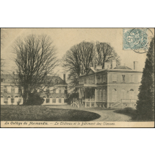 Le Collège de Normandie : Le Château et le Bâtiment des Classes