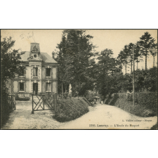 Luneray : L'Ecole du Buquet