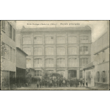 Elbeuf : Ecole Pratique d'Industrie, Façade principale