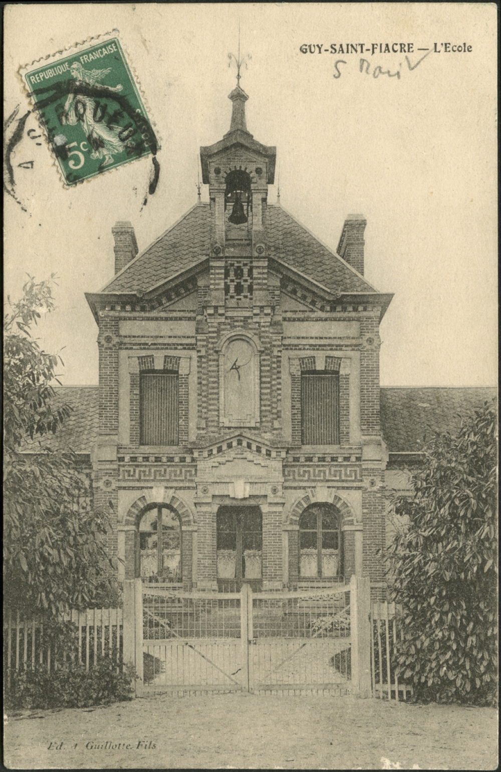 Guy-Saint-Fiacre : L'Ecole