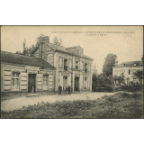 Environs de Lillebonne, Notre-Dame-de-Gravenchon : La Mairie et l'Ecole