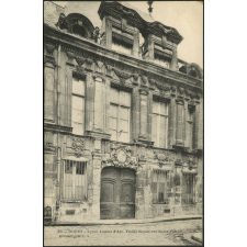 Rouen : Lycée Jeanne d'Arc, Vieille façade rue Saint-Patrice