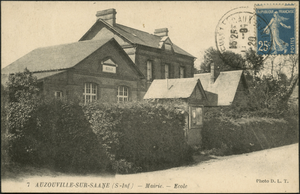 Auzouville-sur-Saane : Mairie, Ecole