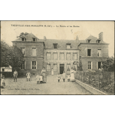 Theuville-aux-Maillots : La Mairie et les Ecoles