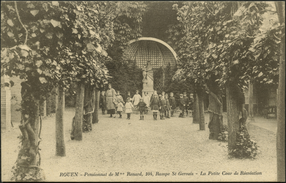 Rouen : Pensionnat de Mme Renard, 104, Rampe Saint-Gervais - La Petite Cour de Récréation