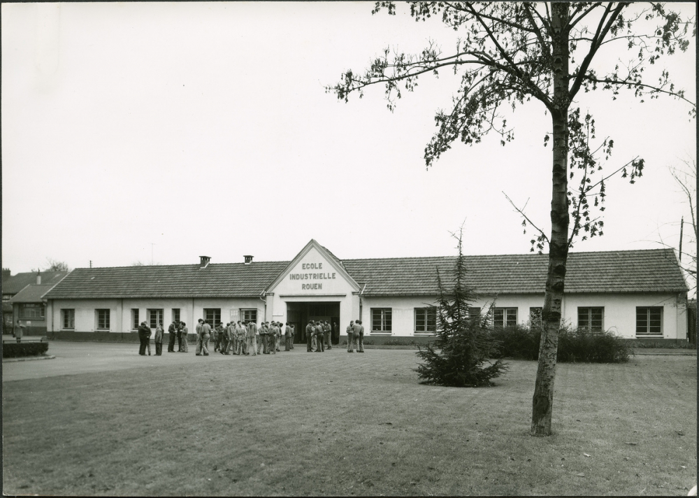Ecole industrielle de Rouen (EIR). Vue d'ensemble des bâtiments