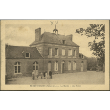 Montérolier : La Mairie, Les Ecoles