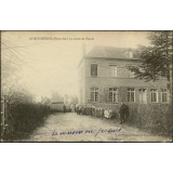 Auquemesnil : La sortie de l'Ecole