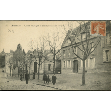 Aumale : Caisse d'Epargne et Institution Saint-Joseph