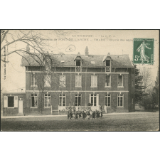 Environs de Pont-de-L'Arche, Ymare : Oeuvre des séjours