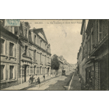Bolbec : La Rue Gambetta et l'Ecole Raoul-Fauque