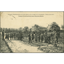 Institution départementale des sourds-muets et des aveugles de la Persagotière : Nantes (Loire-inf.) : classe d'horticulture aux sourds-muets