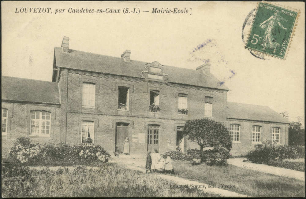 Louvetot, par Caudebec-en-Caux : Mairie-Ecole