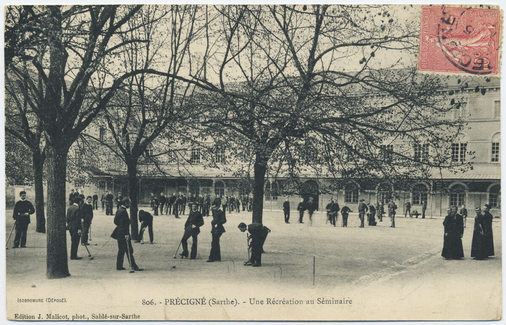 806 - Précigné (Sarthe) - Une Récréation au Séminaire.