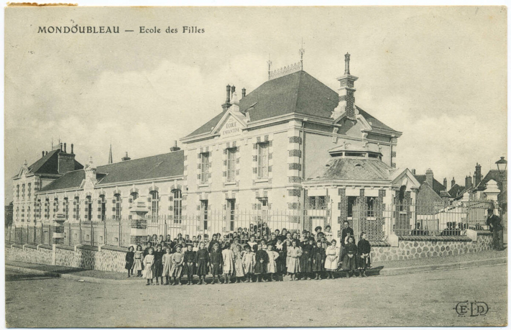 Mondoubleau - Ecole des Filles.
