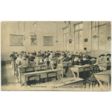 Armentières - Collège de jeunes Filles - Salle d'Etudes.