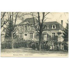 Raveau (Nièvre) - Groupe scolaire.