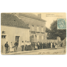 Avezé (Sarthe) - Mairie et Ecole des Garçons.