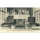 Sancy (Aisne) - Village adopté par les Cheminots - La nouvelle école inaugurée le 3 septembre 1922. Fresque : l'oiseau bleu dans les mimosas