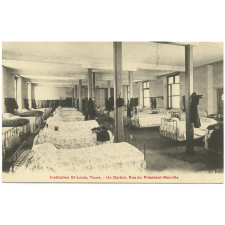 Institution St-Louis, Tours - Un Dortoir, Rue du Président-Merville.