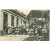 1121 - La Vieille-Lyre (Eure) - L'Ecole des Garçons.