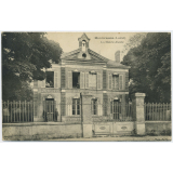 Montcresson (Loiret) - La Mairie-Ecole.