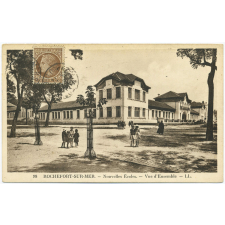 98 - Rochefort-sur-Mer - Nouvelles Ecoles - Vue d'Ensemble