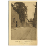 Ecole libre Notre-Dame de Mont-Roland - Rue du Collège-de-l'Arc.
