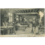 8 - Château de Mesnières (S.-Inf.) - Atelier de Menuiserie.