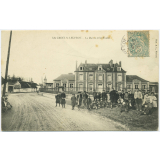 La Croix-St-Leufroy - La Mairie et les Ecoles.