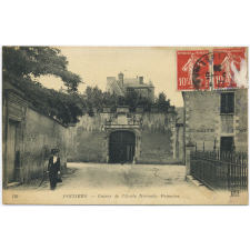 159 - Poitiers - Entrée de l'Ecole Normale Primaire.
