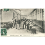Pensionnat St-Laurent - Lagny - Un Atelier du Cours Industriel.