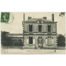 Toury - L'Ecole des Garçons.
