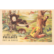 Le petit ours Philbée fait la sieste