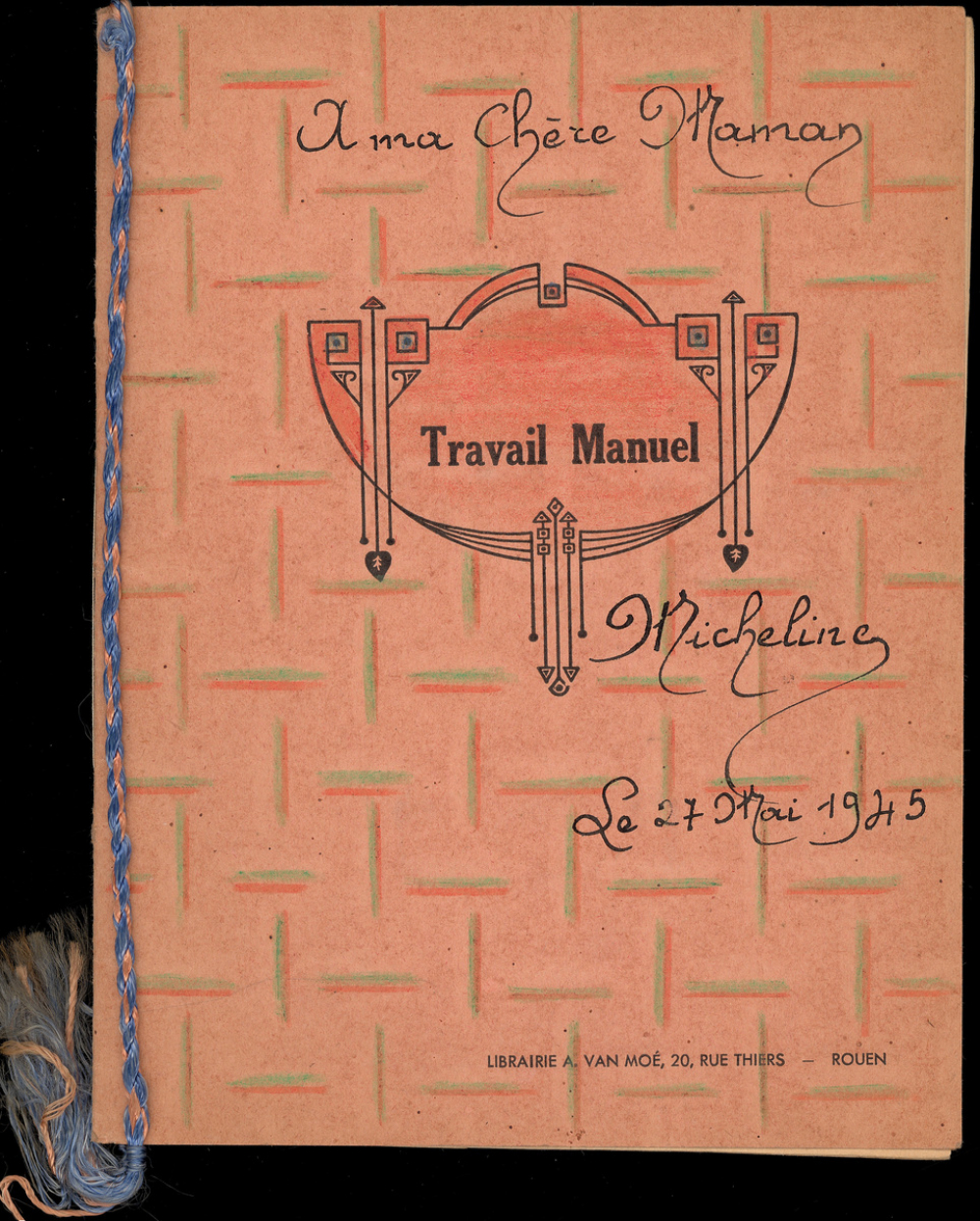 Cahier de travail manuel.