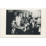 École Freinet - Vence (Alpes-Maritimes) - La préparation de la galette.