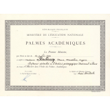 Diplôme d'Officier dans l'Ordre des Palmes Académiques. 