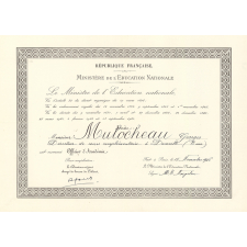 Diplôme d'Officier d'Académie.