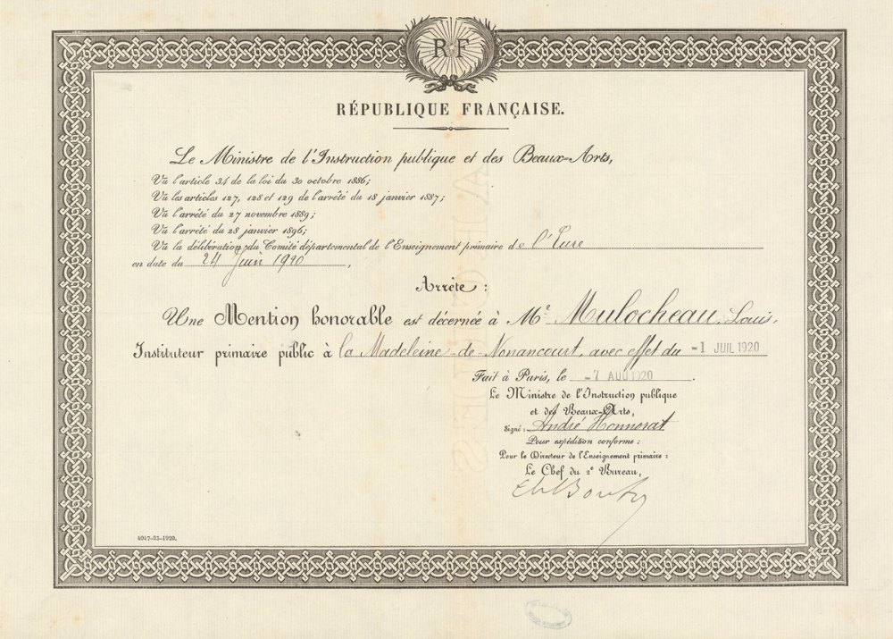 Diplôme de Mention Honorable de l'Enseignement du Premier Degré. 