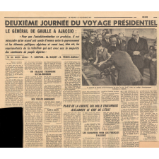 Le général De Gaulle visite un collège d'enseignement technique à Ajaccio. 