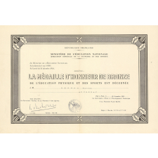 Médaille d'honneur de bronze de l'éducation physique et des sports.
