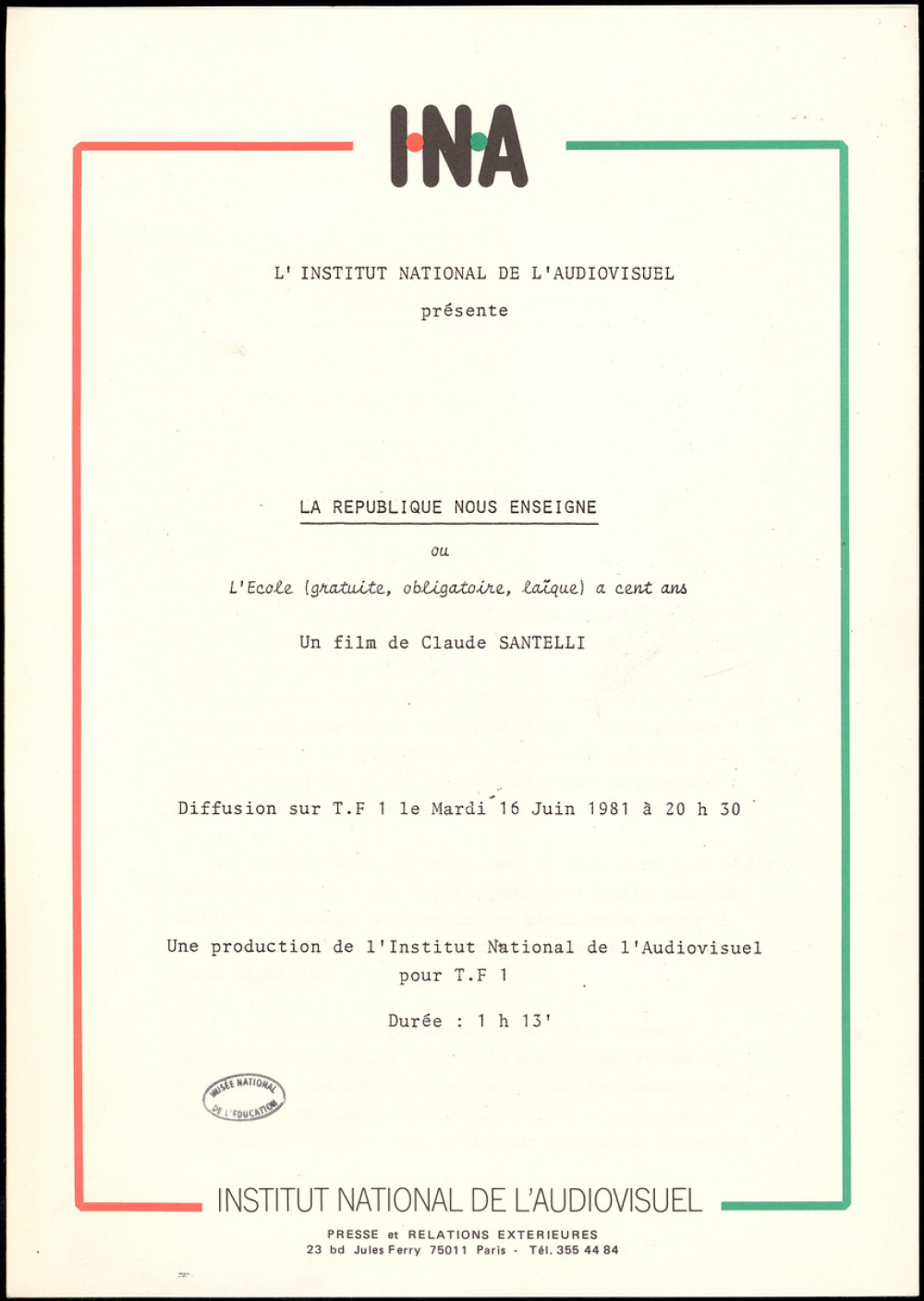 Brochure de présentation du film La République nous enseigne, commémorant le centenaire de l'École Publique. 